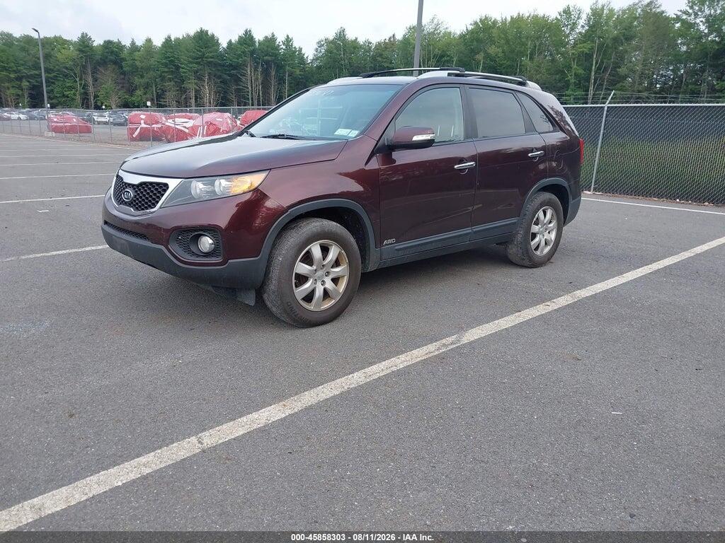 5XYKTDA61CG294128 2012 KIA SORENTO photo no. 2