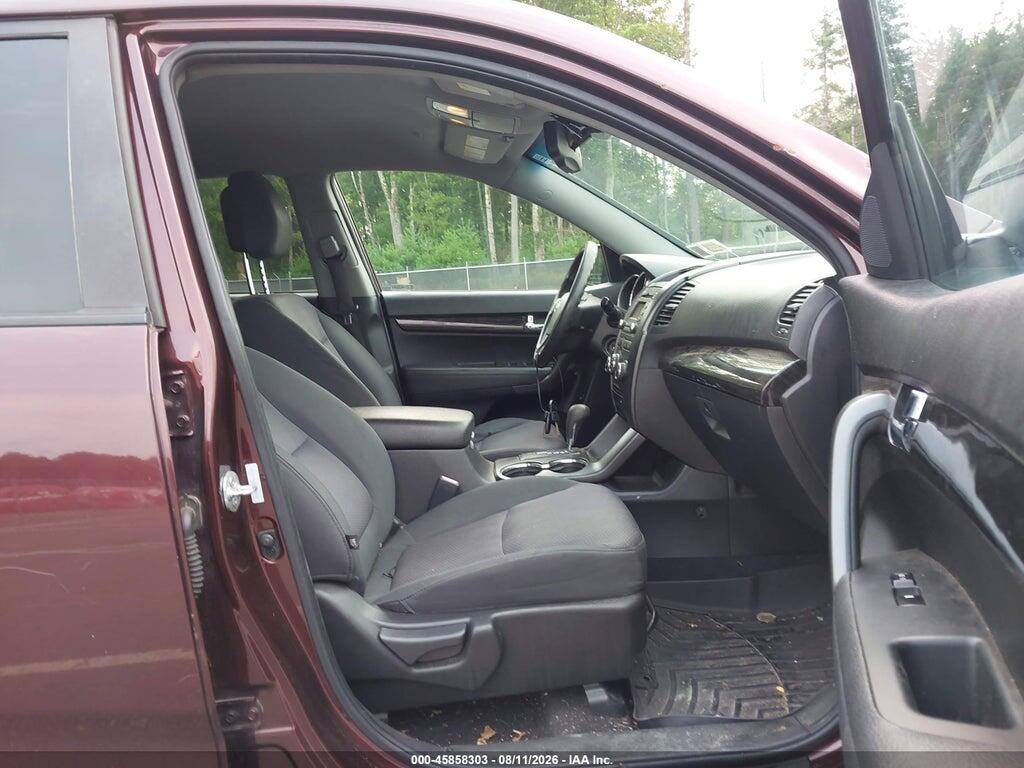 5XYKTDA61CG294128 2012 KIA SORENTO photo no. 5