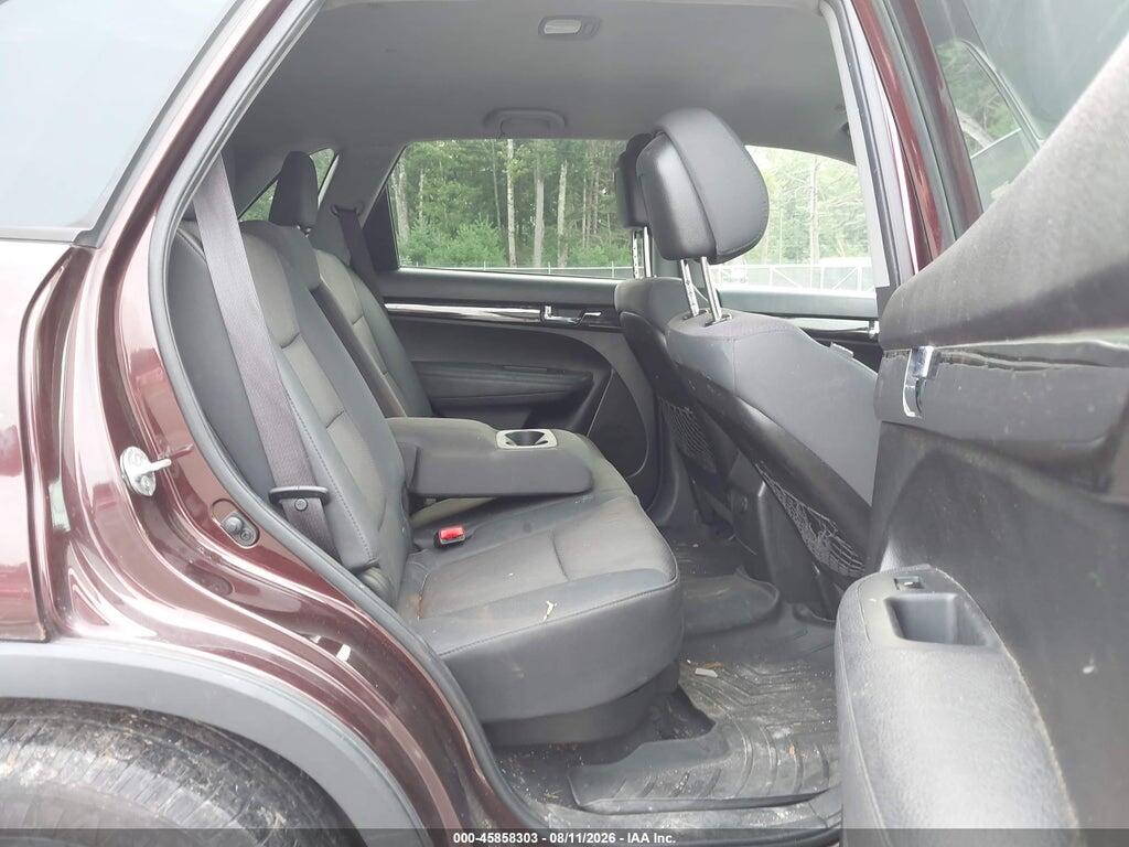 5XYKTDA61CG294128 2012 KIA SORENTO photo no. 8