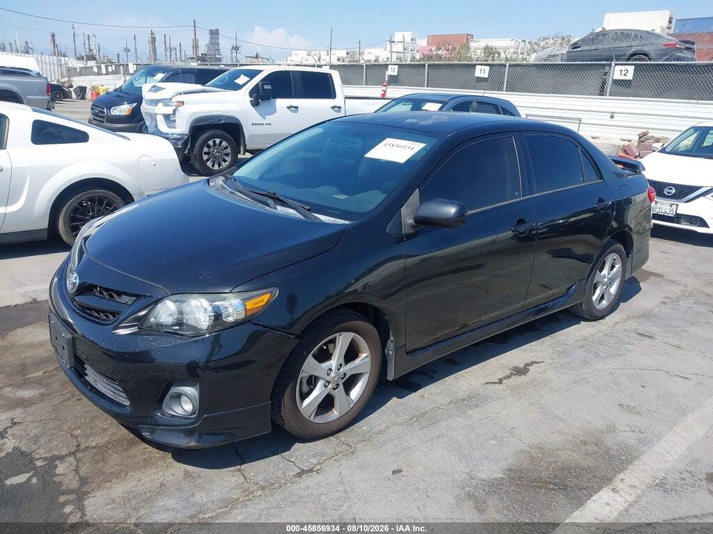 5YFBU4EE6CP068483 2012 TOYOTA COROLLA photo no. 2