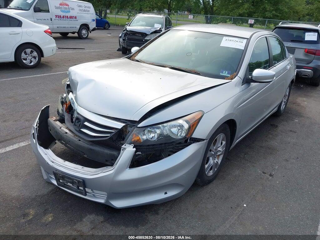 1HGCP2F6XCA212632 2012 HONDA ACCORD photo no. 2