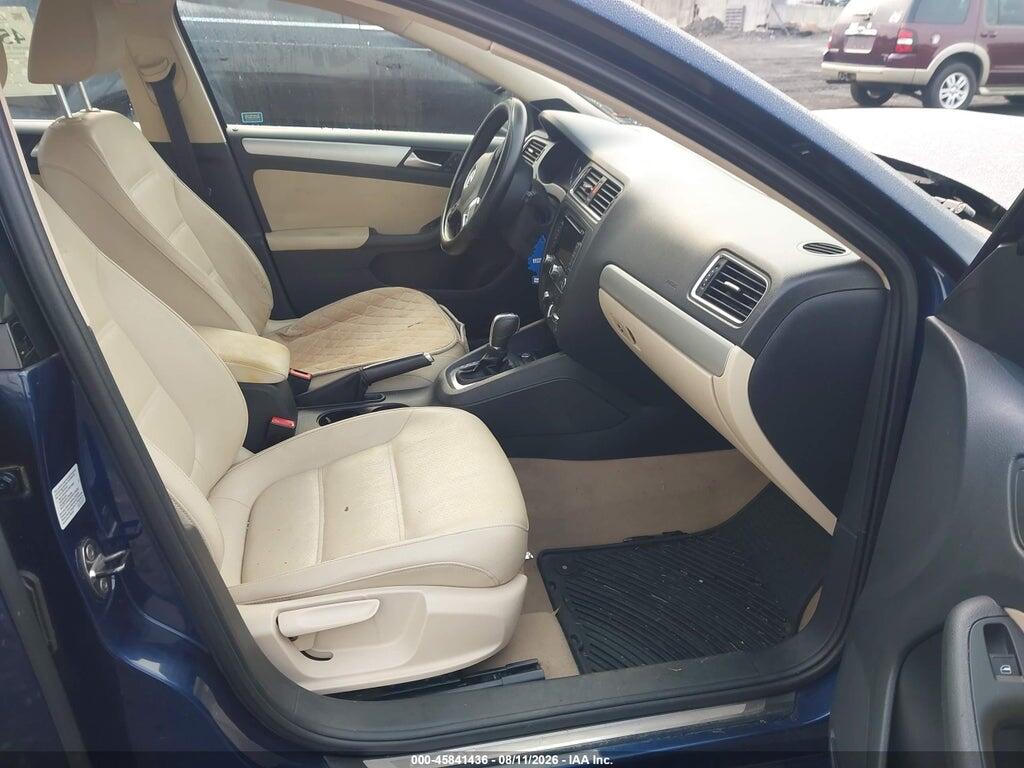 3VWLL7AJ4CM407564 2012 VOLKSWAGEN JETTA photo no. 5