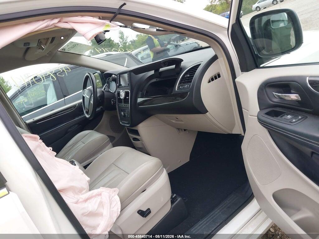 2C4RC1BG3CR187873 2012 CHRYSLER TOWN & COUNTRY photo no. 5