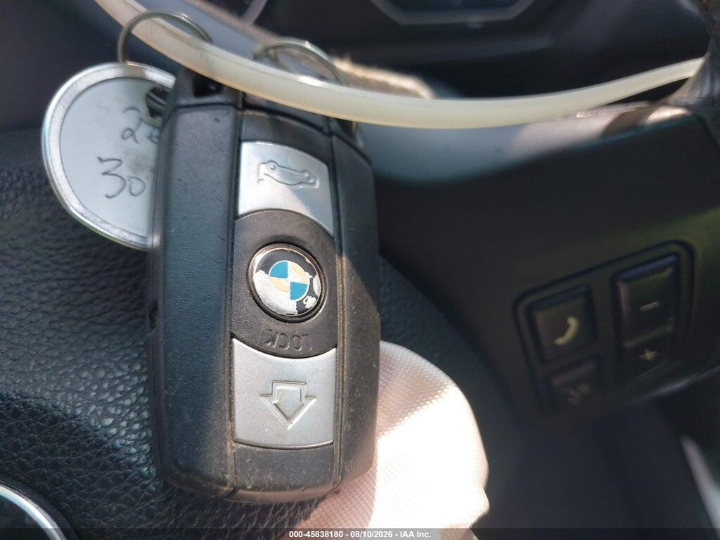 WBAUC9C51CVM12291 2012 BMW 135I photo no. 11