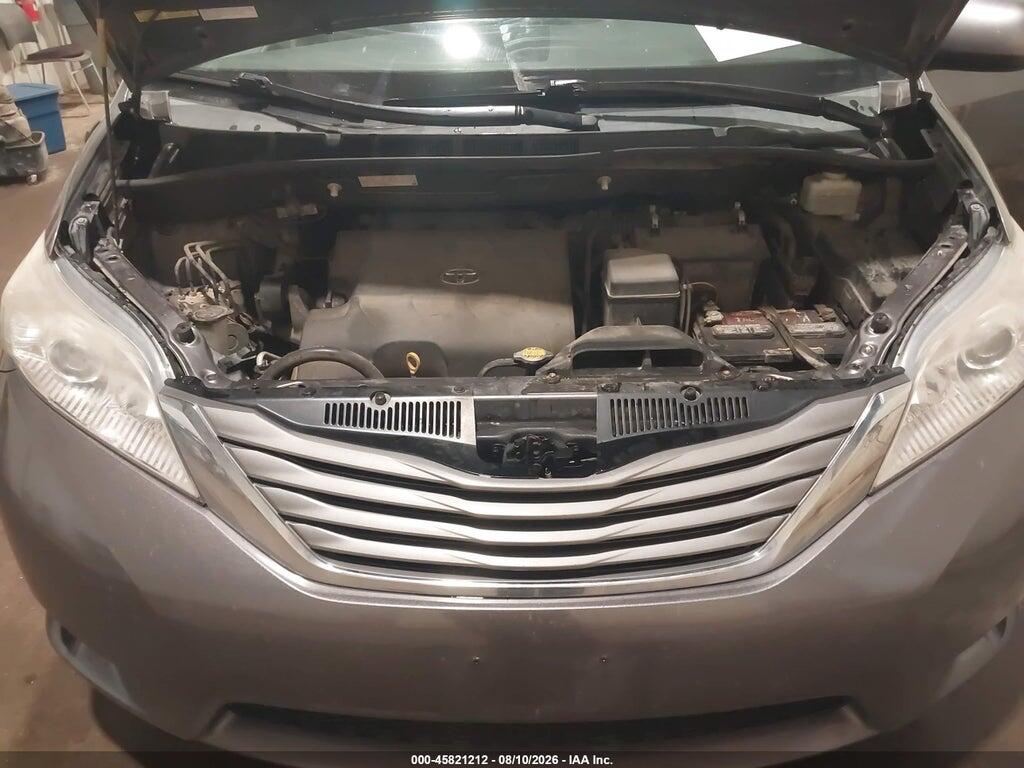 5TDDK3DC9CS036918 2012 TOYOTA SIENNA photo no. 10