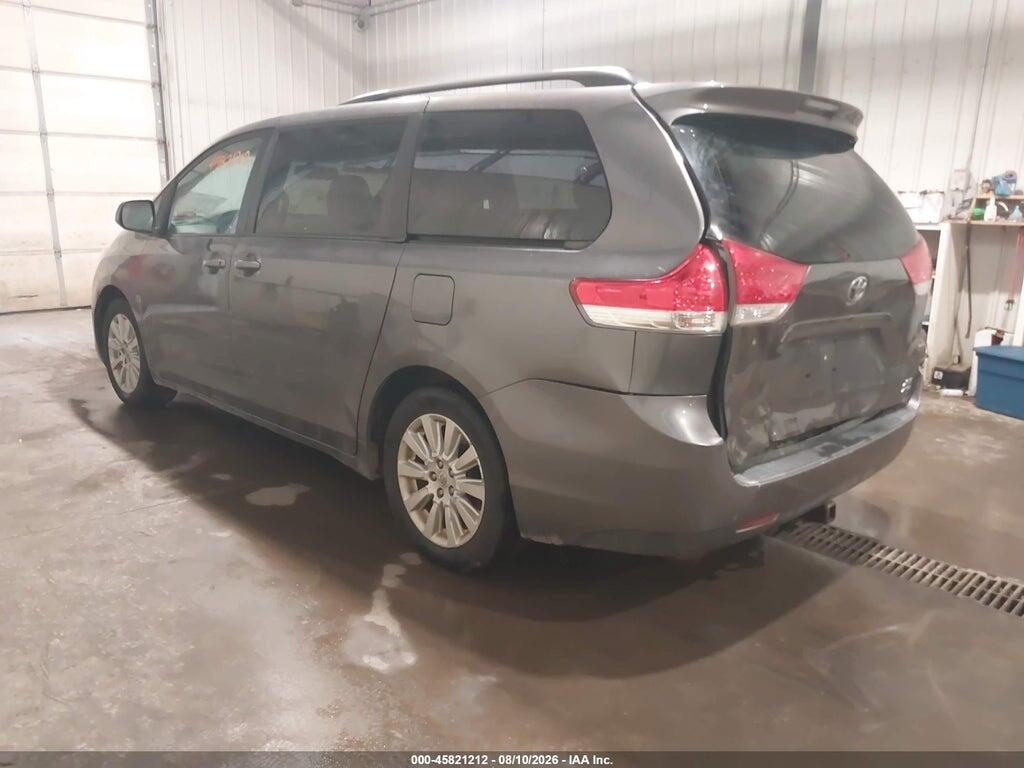 5TDDK3DC9CS036918 2012 TOYOTA SIENNA photo no. 3