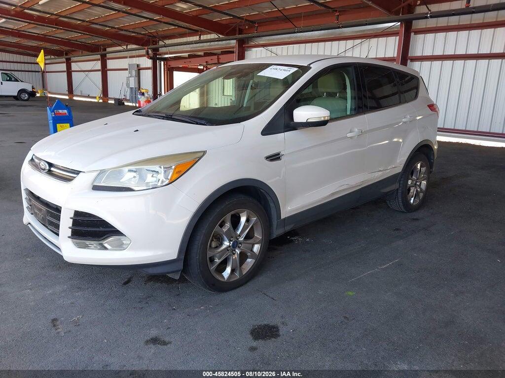 1FMCU0H99DUA40446 2013 FORD ESCAPE photo no. 2