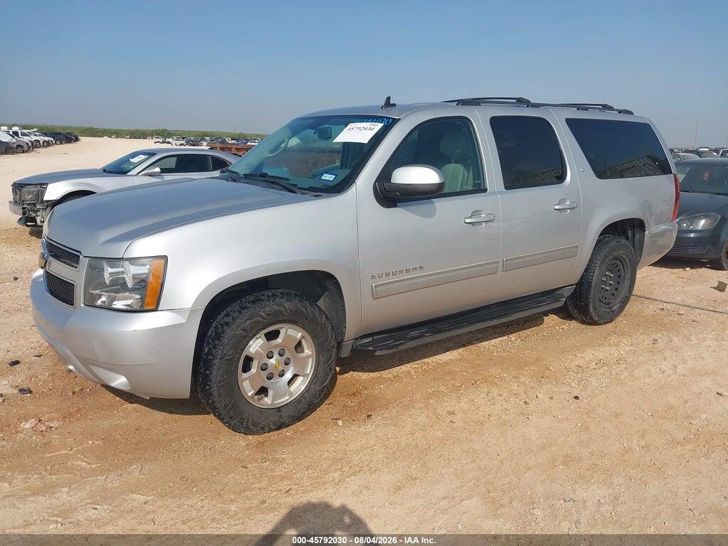 1GNSCJE01DR317213 2013 CHEVROLET SUBURBAN photo no. 2