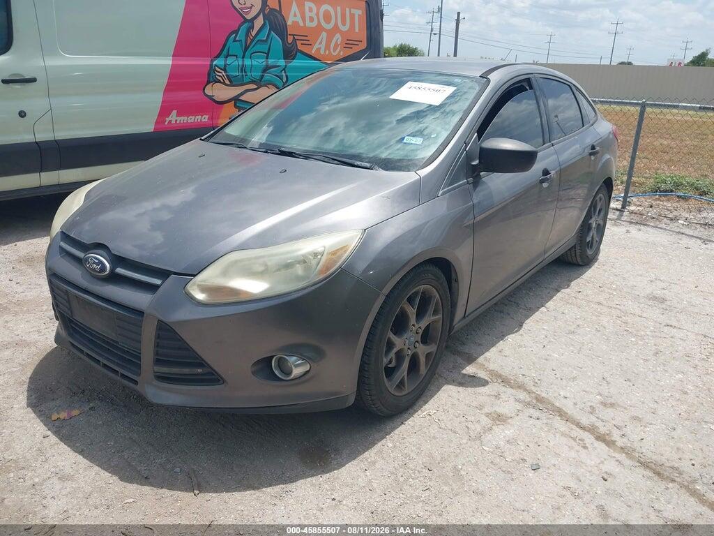 1FADP3E28DL372575 2013 FORD FOCUS photo no. 2