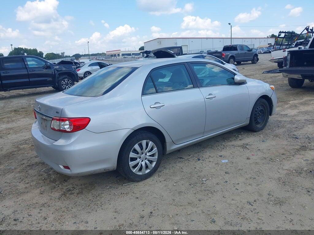 2T1BU4EE5DC111129 2013 TOYOTA COROLLA photo no. 4