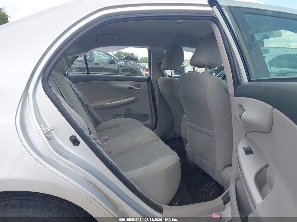 2T1BU4EE5DC111129 2013 TOYOTA COROLLA photo no. 8