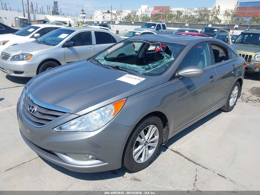 5NPEB4AC2DH738097 2013 HYUNDAI SONATA photo no. 2