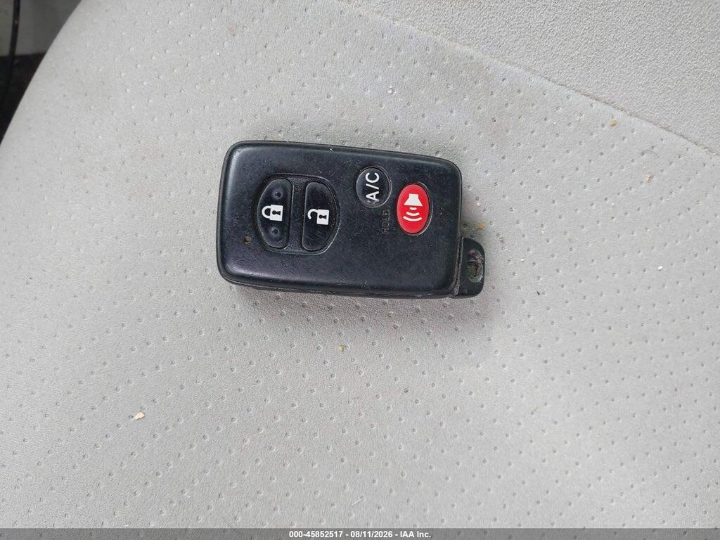 JTDKN3DU2D1659609 2013 TOYOTA PRIUS photo no. 11
