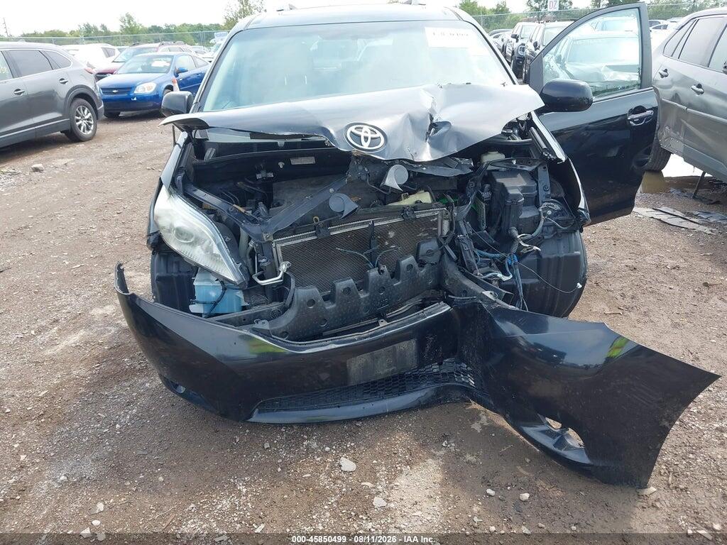 5TDYK3DCXDS391194 2013 TOYOTA SIENNA photo no. 6