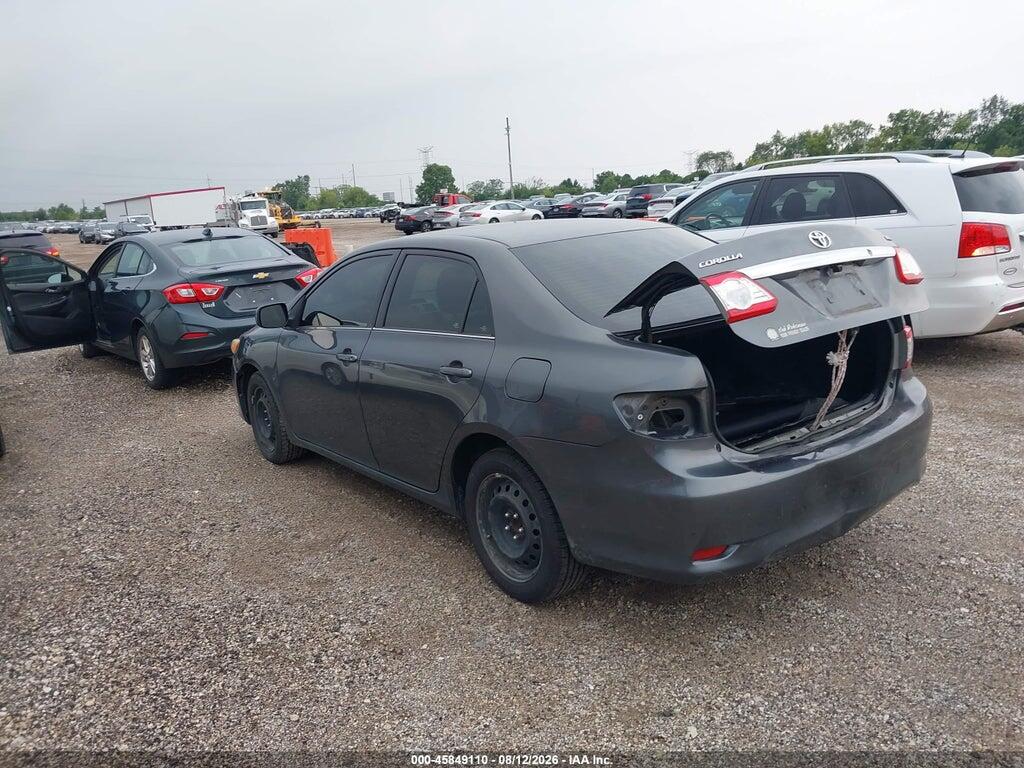 2T1BU4EE1DC999376 2013 TOYOTA COROLLA photo no. 3