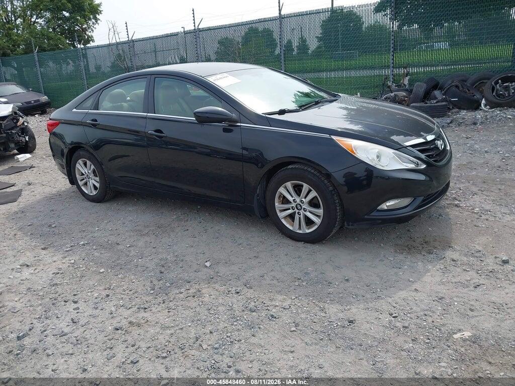 5NPEB4AC2DH565620 2013 HYUNDAI SONATA photo no. 1