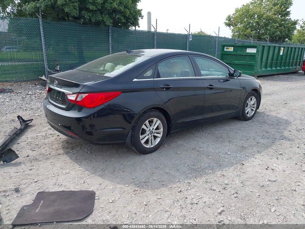 5NPEB4AC2DH565620 2013 HYUNDAI SONATA photo no. 4