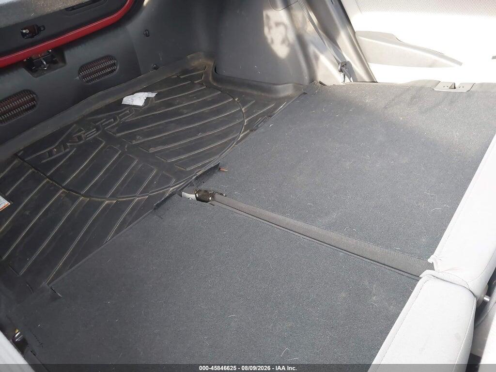 KMHCT5AE4DU082353 2013 HYUNDAI ACCENT photo no. 8