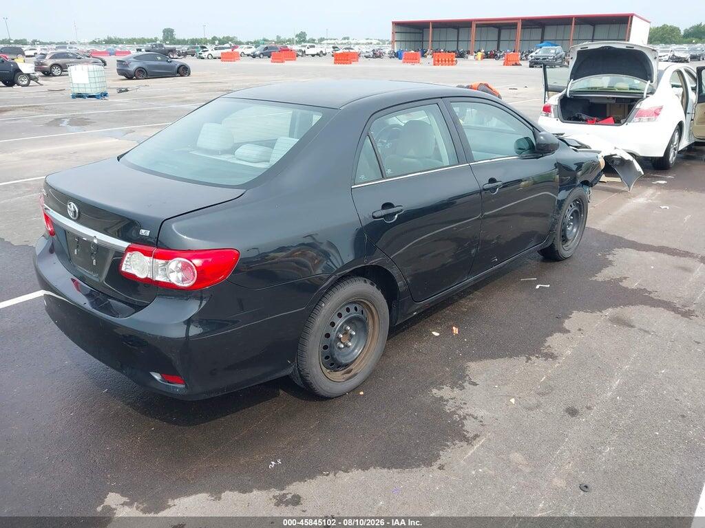5YFBU4EE2DP155184 2013 TOYOTA COROLLA photo no. 4