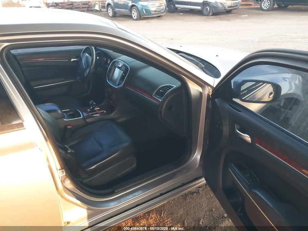 2C3CCAAG9DH735930 2013 CHRYSLER 300 photo no. 5
