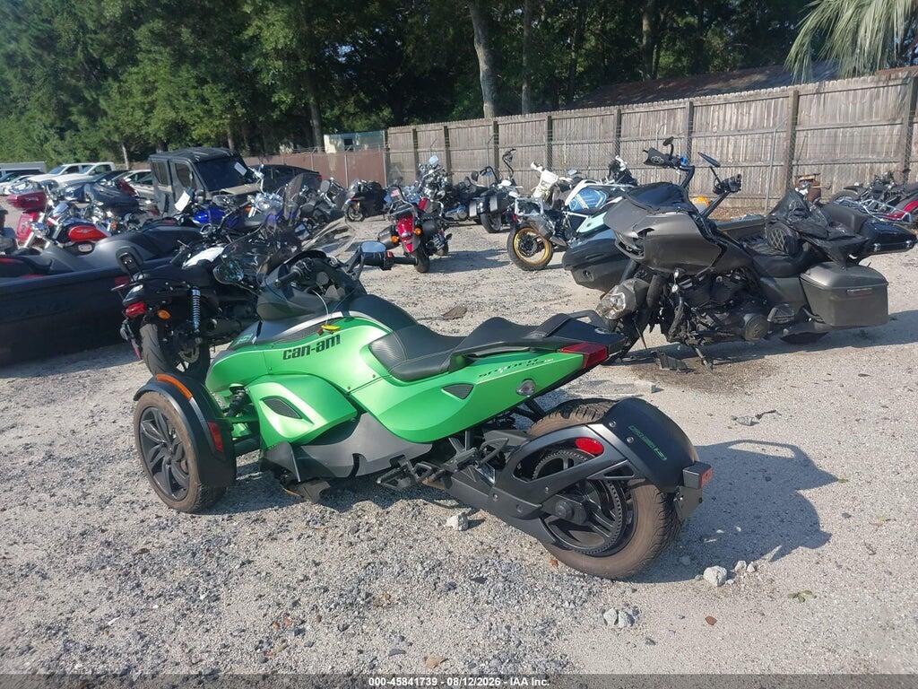 2BXNABC15DV000209 2013 CAN-AM SPYDER ROADSTER photo no. 3