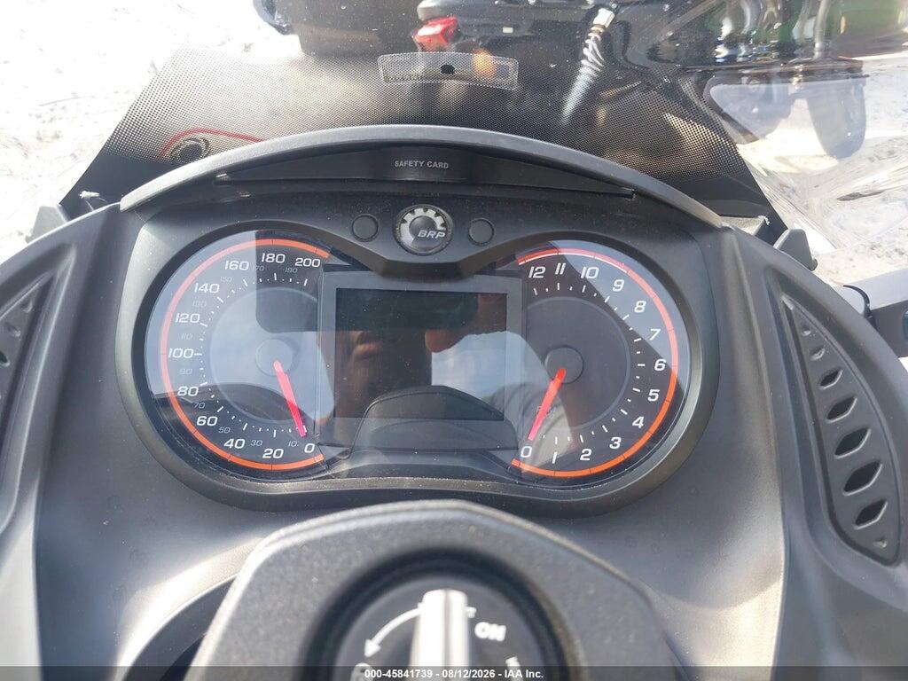 2BXNABC15DV000209 2013 CAN-AM SPYDER ROADSTER photo no. 7