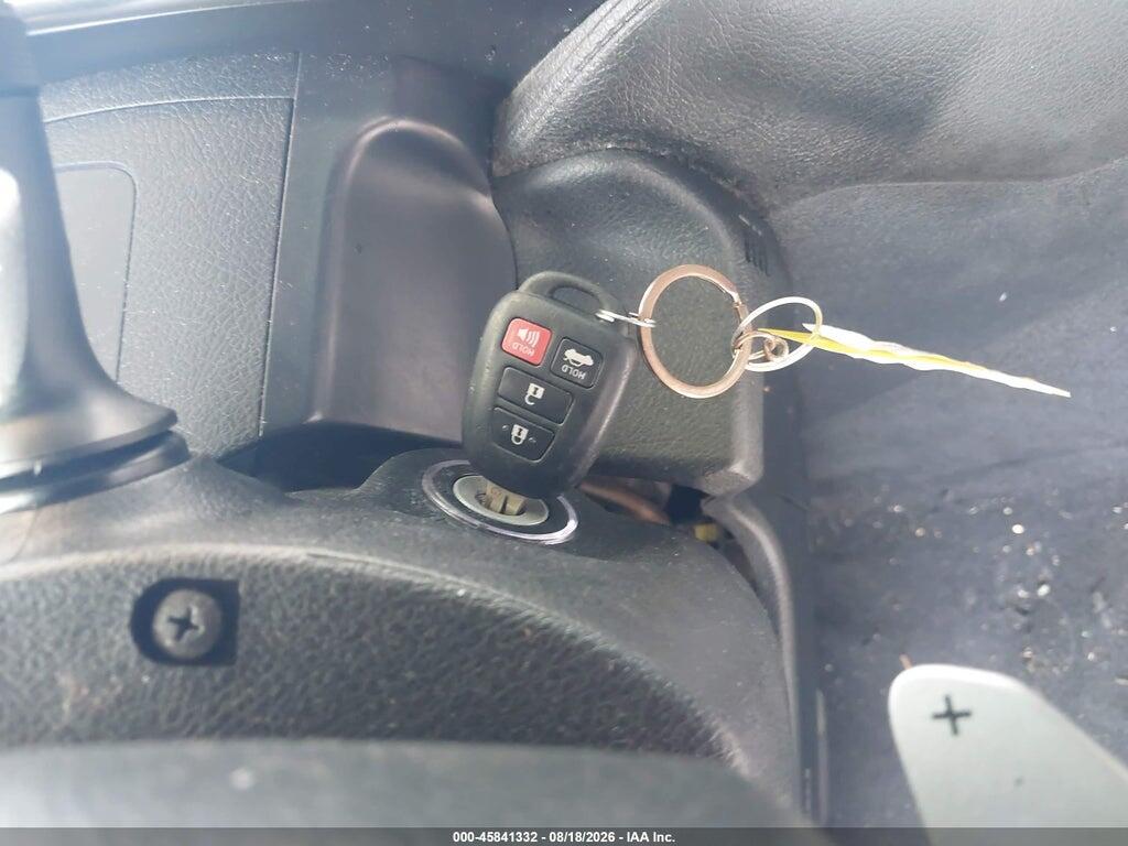 4T1BF1FK4DU689623 2013 TOYOTA CAMRY photo no. 11