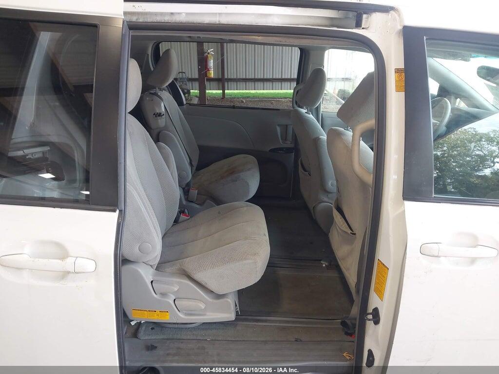 5TDKK3DC3DS288592 2013 TOYOTA SIENNA photo no. 8
