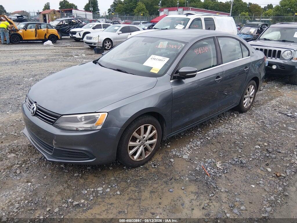 3VWDX7AJ1DM428415 2013 VOLKSWAGEN JETTA photo no. 2