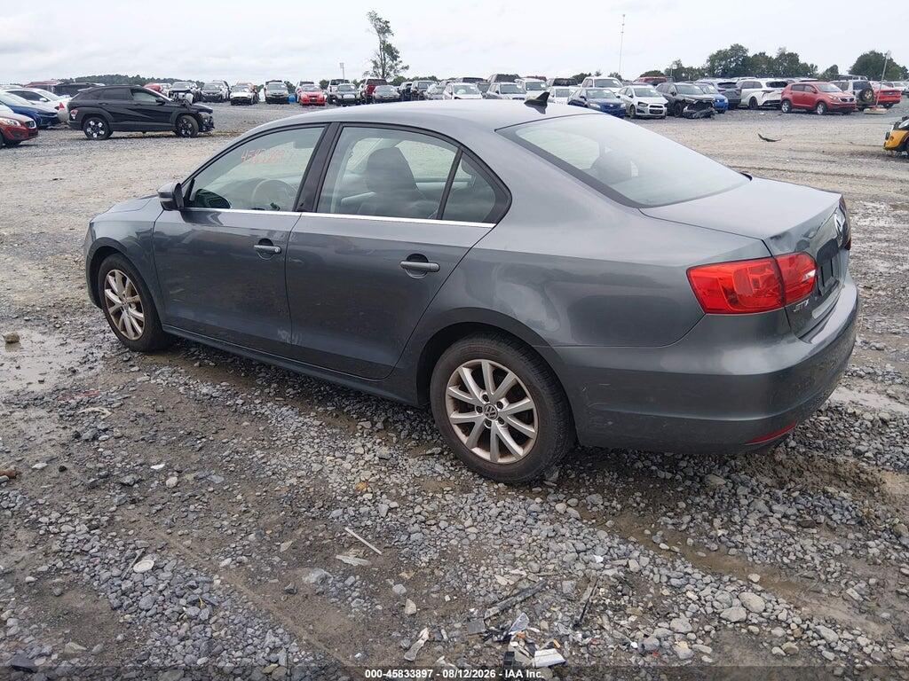 3VWDX7AJ1DM428415 2013 VOLKSWAGEN JETTA photo no. 3