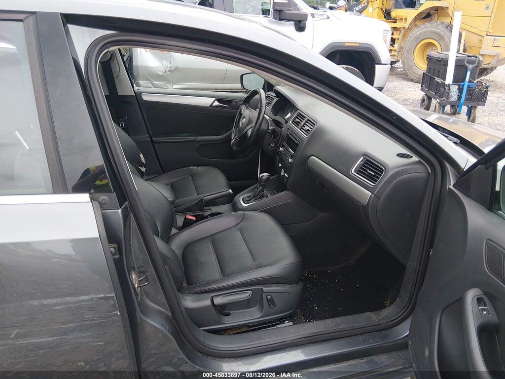 3VWDX7AJ1DM428415 2013 VOLKSWAGEN JETTA photo no. 5