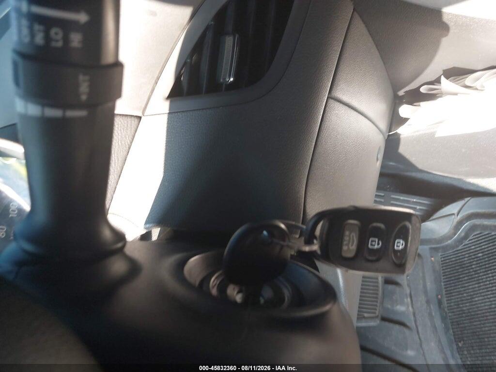 5NPDH4AE4DH435320 2013 HYUNDAI ELANTRA photo no. 11