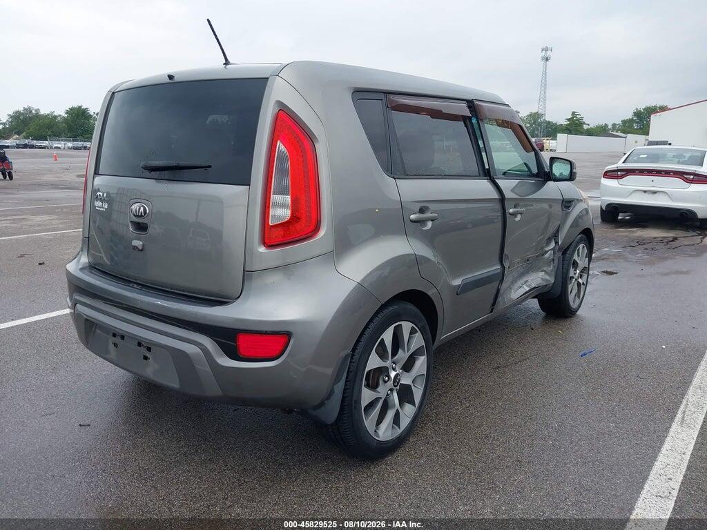 KNDJT2A61D7552825 2013 KIA SOUL photo no. 4
