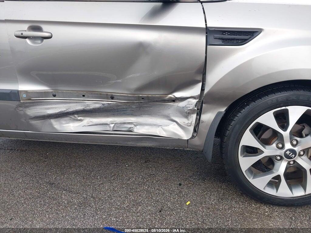 KNDJT2A61D7552825 2013 KIA SOUL photo no. 5