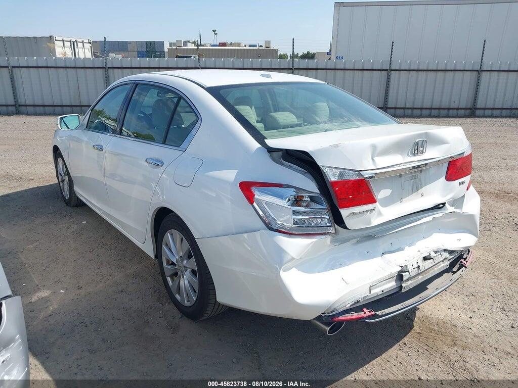 1HGCR3F85DA002748 2013 HONDA ACCORD photo no. 3