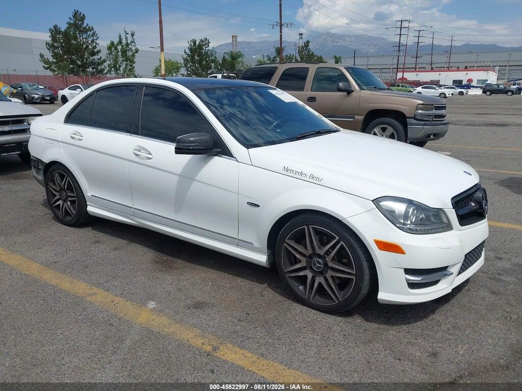 2013 MERCEDES-BENZ C 350 WDDGF5HB7DA842680