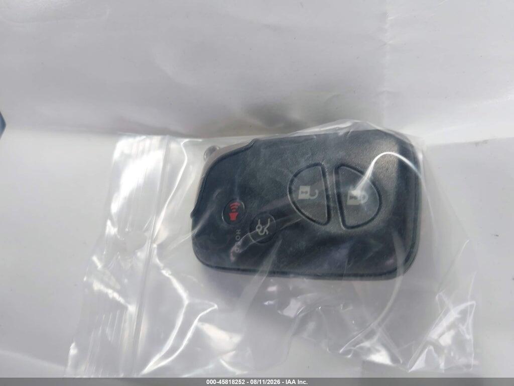 JTHFF2C28D2527570 2013 LEXUS IS 250C photo no. 11