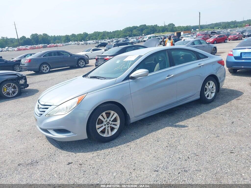 5NPEB4AC7DH660819 2013 HYUNDAI SONATA photo no. 2