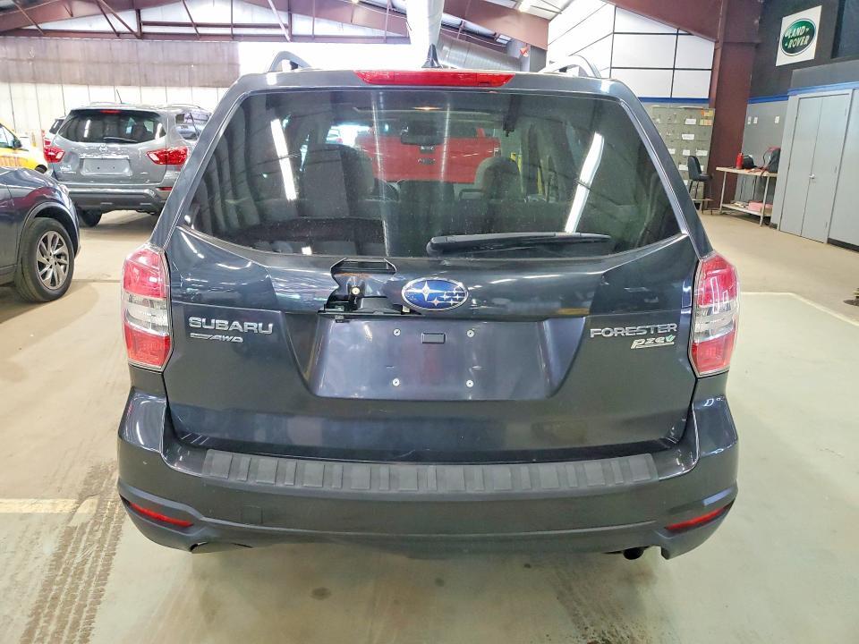 2016 SUBARU FORESTER 2.5I PREMIUM — Фото 6 из 12