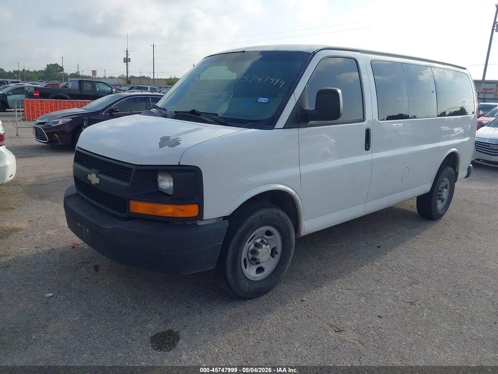 1GAWGPFA0E1106487 2014 CHEVROLET EXPRESS 2500 photo no. 2