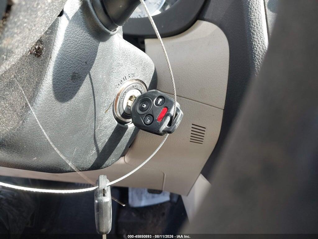 JF1GPAC68E8262802 2014 SUBARU IMPREZA photo no. 11