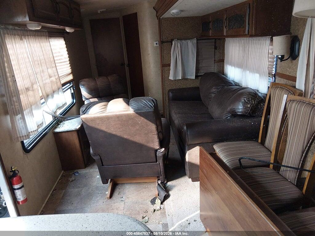 4X4TSBE29EU074945 2014 FOREST RIVER SELEM HEMISPHERE photo no. 8