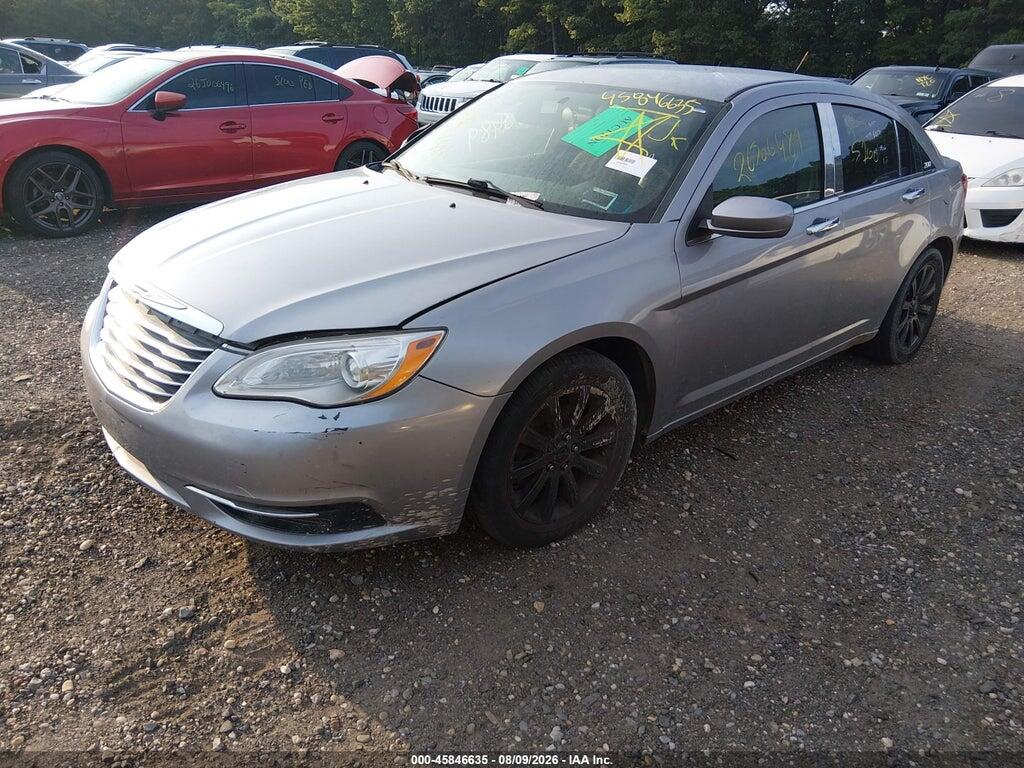 1C3CCBBG2EN114915 2014 CHRYSLER 200 photo no. 2
