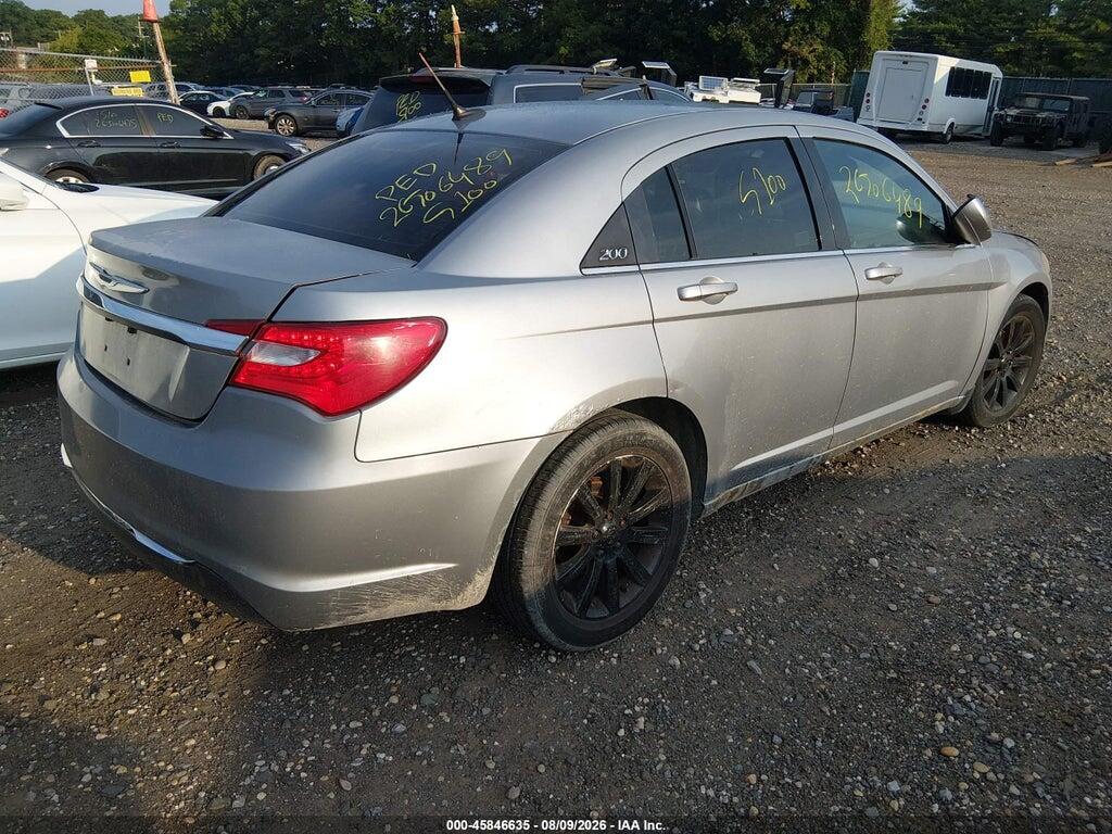 1C3CCBBG2EN114915 2014 CHRYSLER 200 photo no. 4