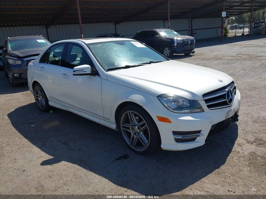 2014 MERCEDES-BENZ C 250 WDDGF4HB8EG241660