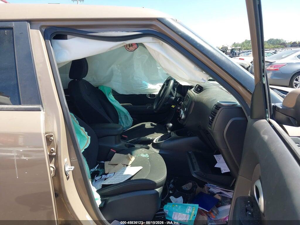KNDJN2A23E7106281 2014 KIA SOUL photo no. 5