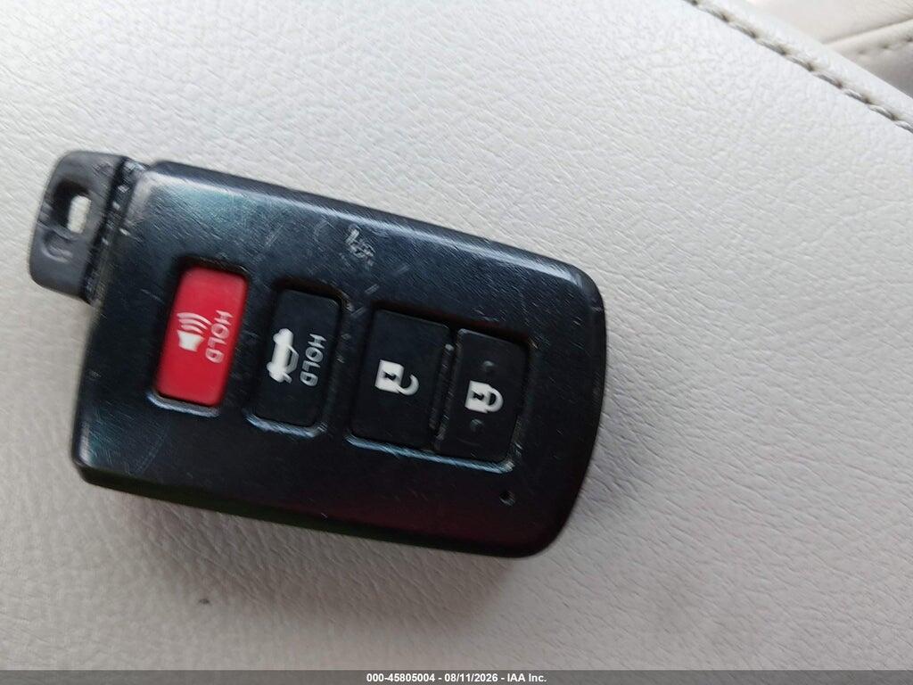 4T1BD1FK1EU105735 2014 TOYOTA CAMRY HYBRID photo no. 11