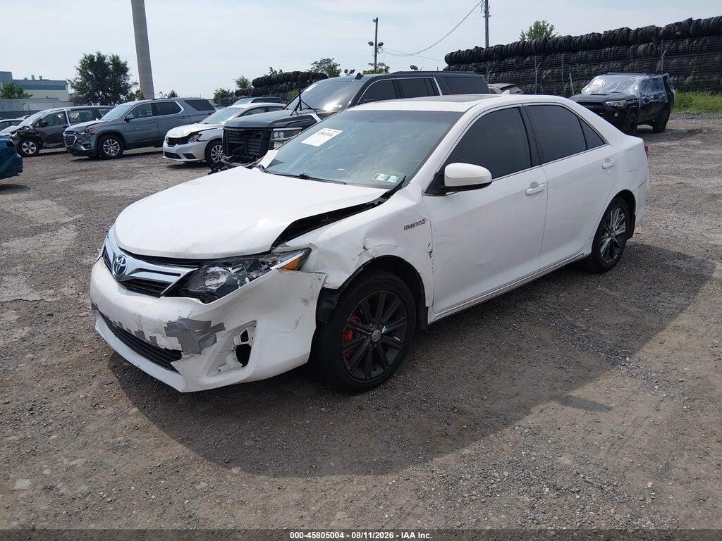 4T1BD1FK1EU105735 2014 TOYOTA CAMRY HYBRID photo no. 2