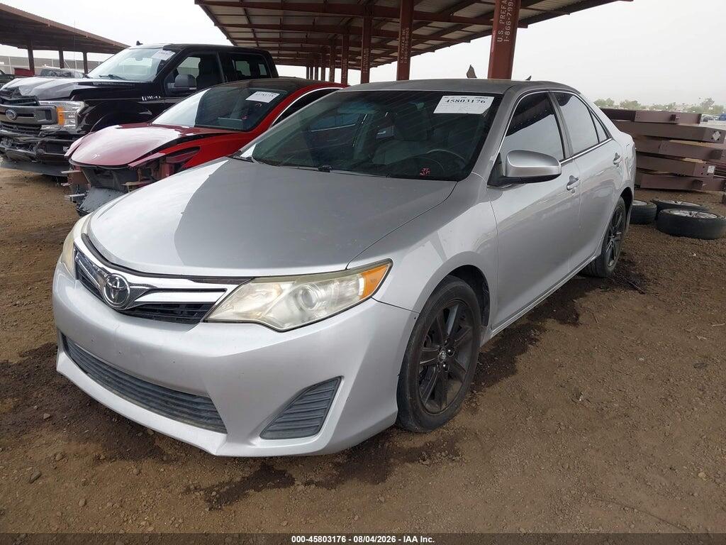 4T4BF1FKXER419996 2014 TOYOTA CAMRY photo no. 2