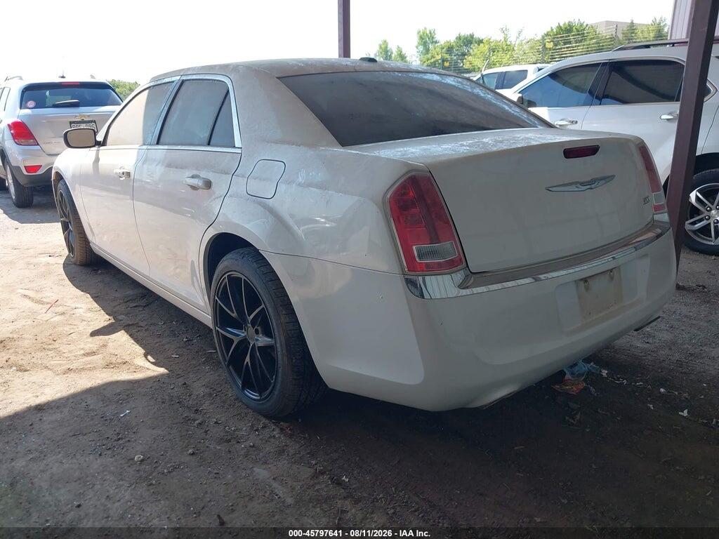 2C3CCAAG5EH138873 2014 CHRYSLER 300 photo no. 3